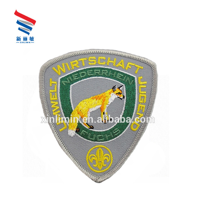 Custom Logo Woven Cotton/Twin Yarns Patches voor promotie van schoolclubs