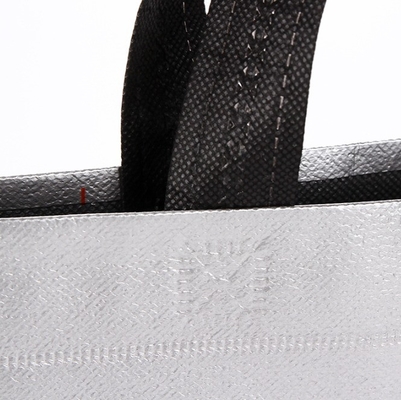 Niet-geweven stoffenzak Custom LOGO Printing Laser Metal Film Tote Bag voor sjaals Schalen