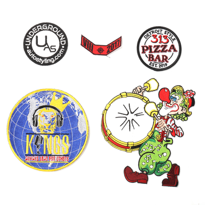 Custom Woven Chenille 3D Logo Geborduurd IJzer Op Patches Voor Kleding Aanpassing