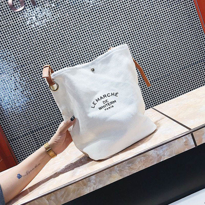 Supermarkt Custom Logo Cotton Canvas Tote Schoudertassen met bruine lederen handgrepen