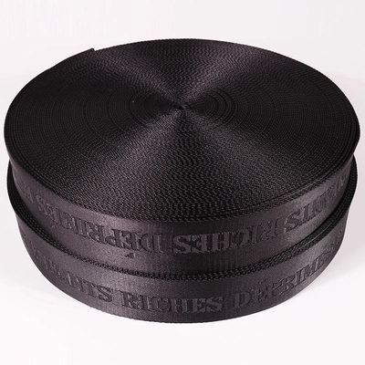 Custom Logo Woven Jacquard Strap Webbing in zwarte kleur voor 38mm Nylon Shoulder Strap