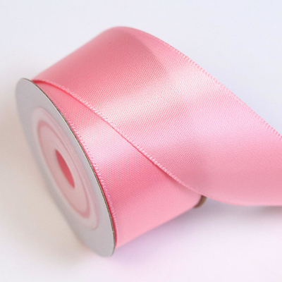Hoge sterkte aangepaste dubbele zijde 100% polyester RPET plain silk satin lint rol