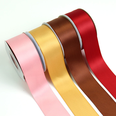 Custom Pattern Double Face 100% Polyester RPET Satin Ribbon Roll voor duurzame verpakking