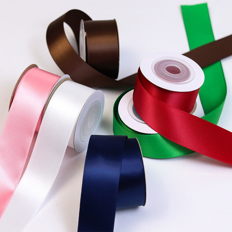 Custom Pattern Double Face 100% Polyester RPET Satin Ribbon Roll voor duurzame verpakking